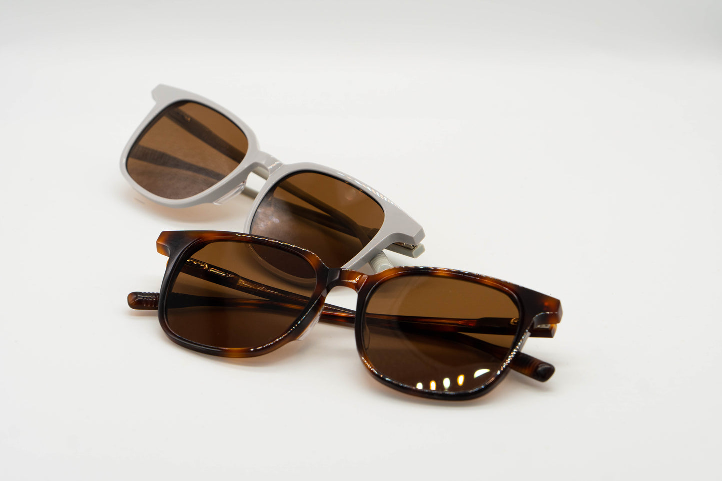 Paxton sunglasses in tortoiseshell and grey on a white background